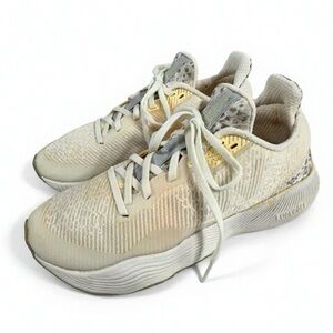 New Balance Women's FuelCell Shift Trainer Cross - Light Aluminum/Vintage Rose